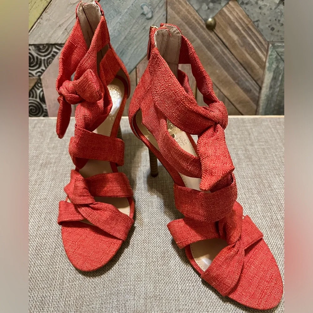 Vince Camuto Sunset Orange Size 7.5 - Picture 2 of 8